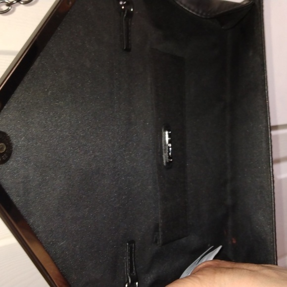 Aldo women's black faux leather envelope size with long chain purse - Picture 9 of 16